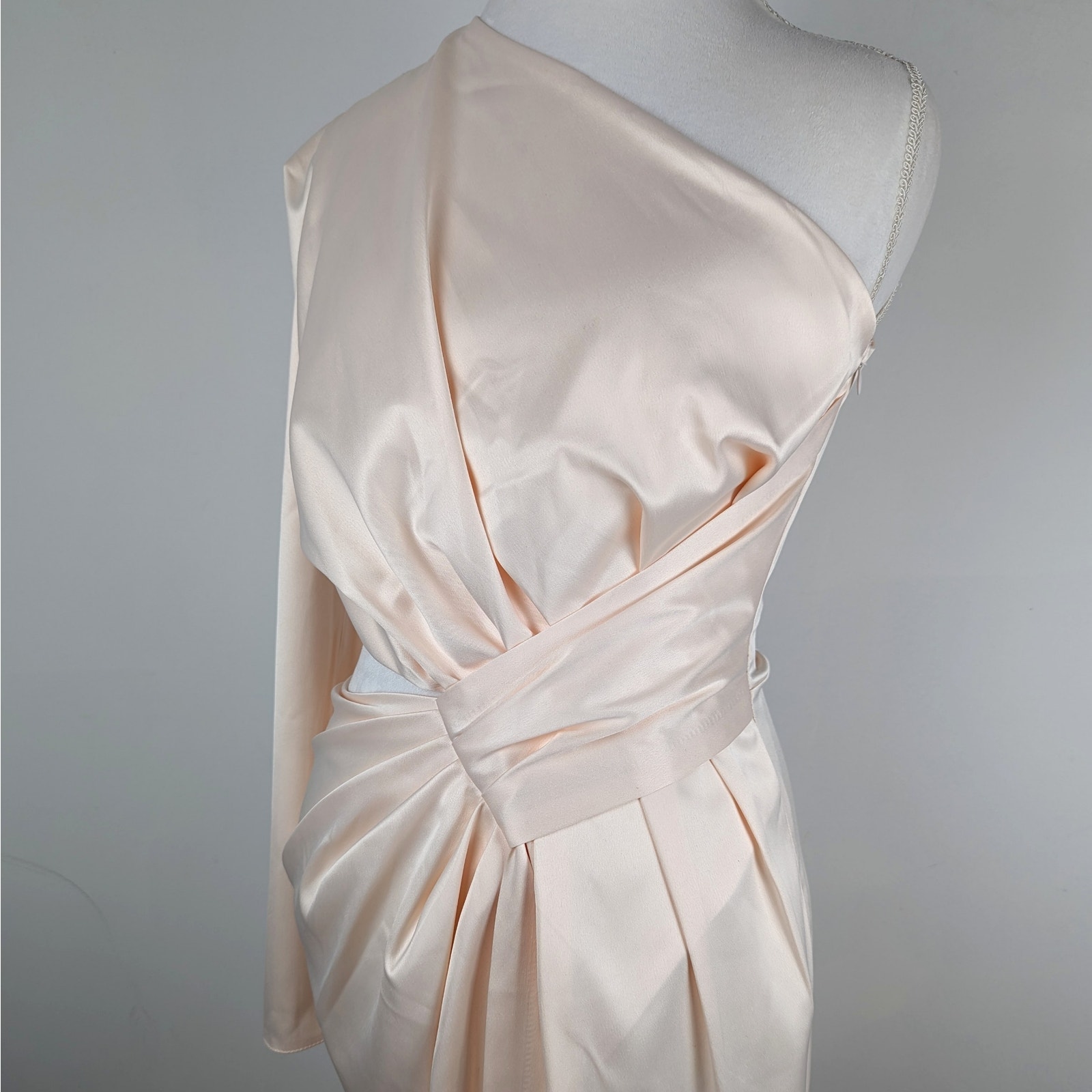 Elagia Cream Satin One-Shoulder Cut-Out Midi Dress Large Nwt — image 3 of 8